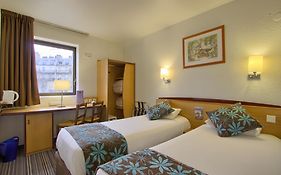 B&B Hôtel Paris 17 Batignolles